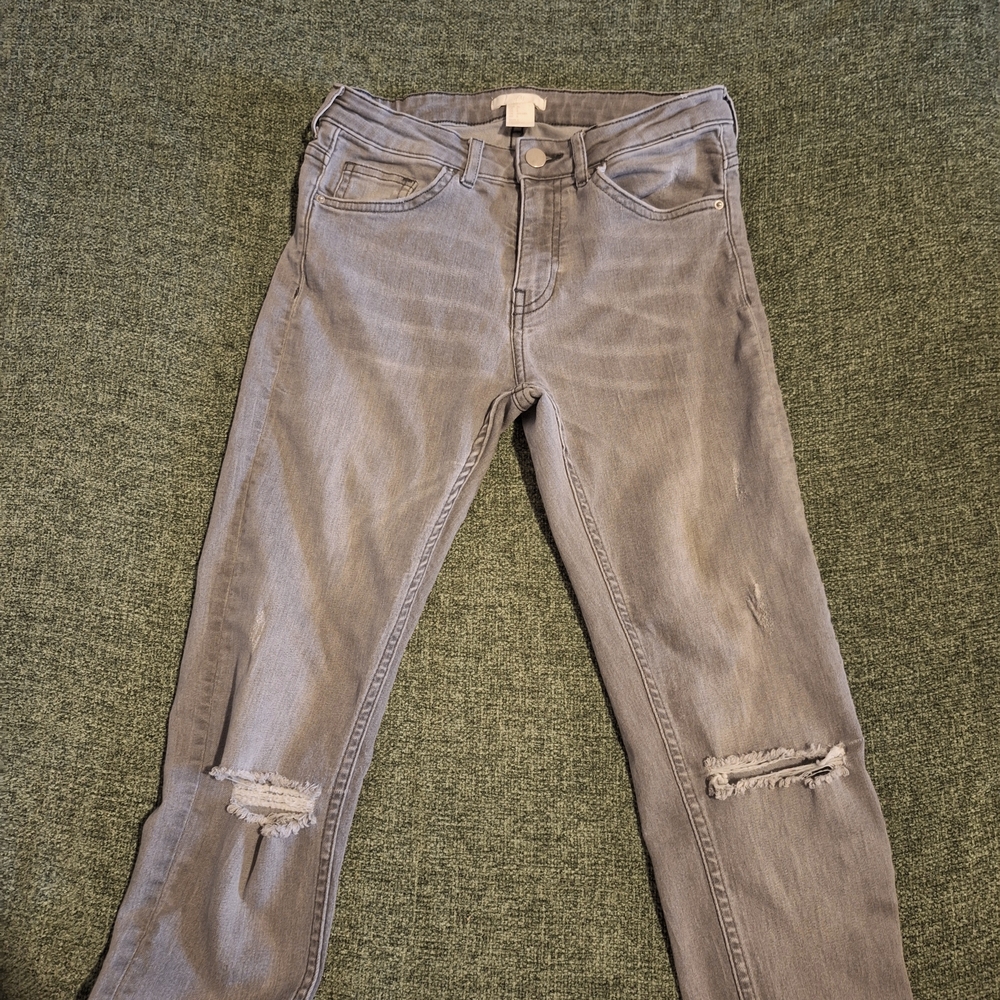 H&M Light Gray Distressed Skinny Jeans
